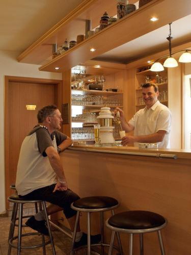 Hotel Bierstuebl ซานเงอร์เฮาเซิน ภายนอก รูปภาพ