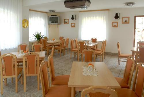 Hotel Bierstuebl ซานเงอร์เฮาเซิน ภายนอก รูปภาพ